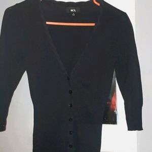 Cute  3/4 sleeve cardigan